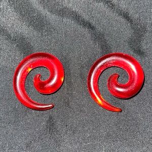 0g Red Spiral Horn Tapers